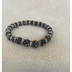 sWomen’s Fashion Bracelet | Trendy Costume Jewelry Accessory stretches‎ from 6.5